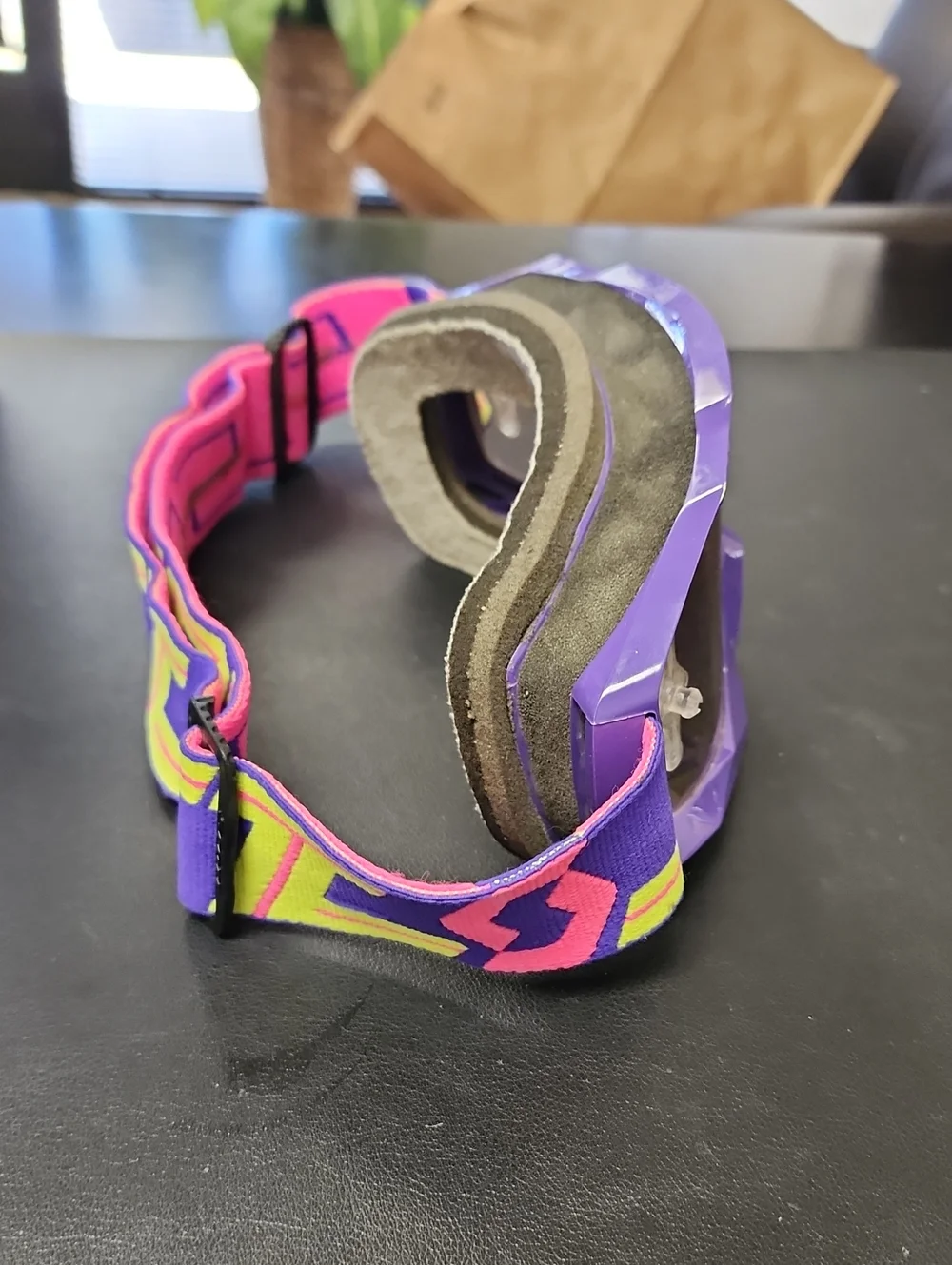🥳Scott Hustle X MX goggles vibrant purple frame and a pink, Youth Size